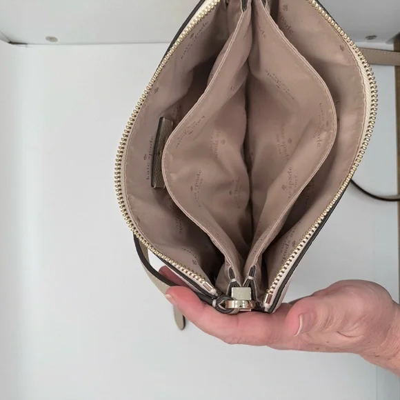 Kate Spade New York Leila Colorblock Triple Gusset Crossbody - Picture 7 of 14